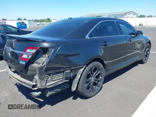 2013 Ford Taurus SHO с VIN 1FAHP2KT8DG159577, выставлен на аукционе IAAI как лот 41107630 с пробегом 90 865 миль миль и . История ставок и продаж доступна на DreamBid. Изображение 4.
