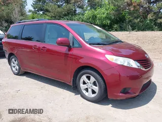 2016 Toyota Sienna LE AAS with VIN 5TDKK3DC5GS743477, listed as a IAAI auction lot 42406726 with 151,829 mi miles and . Bid and sale history available at DreamBid. Image 1.