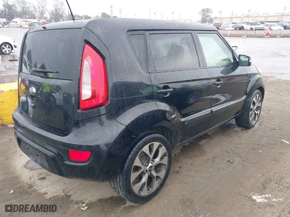 2013 Kia Soul + with VIN KNDJT2A60D7484792, listed as a IAAI auction lot 41830378 with 104,328 mi miles. Bid and sale history available at carsss.com. Image 4.