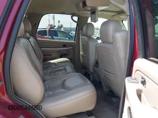 2006 GMC Yukon SLT z VIN 1GKEK13T26J110115, wystawiony jako IAAI lot #42306136 z przebiegiem 200 838 mil mil oraz . Historia ofert i sprzedaży dostępna na DreamBid. Obrazek 8.