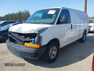 2012 Chevrolet Express Cargo Van with VIN 1GCWGFCB0C1117727, listed as a IAAI auction lot 42105038 with 204,472 mi miles. Bid and sale history available at carsss.com. Image 17.