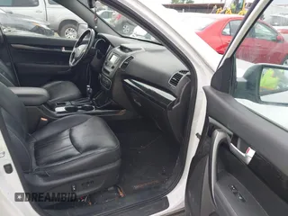 2015 Kia Sorento EX with VIN 5XYKU4A71FG647090, listed as a IAAI auction lot 42100215 with 121,842 mi miles. Bid and sale history available at carsss.com. Image 5.