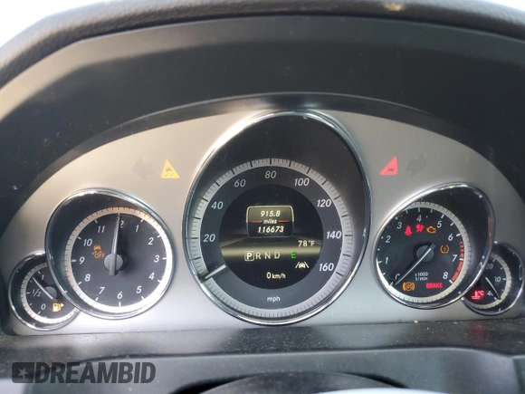 2013 Mercedes-Benz E 350 with VIN WDDKJ5KBXDF199830, listed as a Copart auction lot 55333535 with 116,673 mi miles and Salvage title. Bid and sale history available at DreamBid. Image 9.