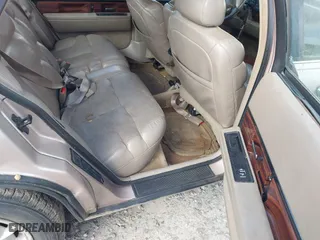 1998 Buick LeSabre Limited with VIN 1G4HR52K3WH511664, listed as a IAAI auction lot 41955496 with 175,913 mi miles. Bid and sale history available at carsss.com. Image 8.