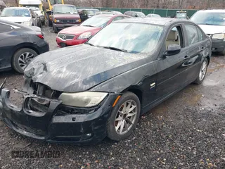 2010 BMW 3 Series 328i xDrive with VIN WBAPK5C59AA650113, listed as a IAAI auction lot 41992713 with Not provided miles and . Bid and sale history available at DreamBid. Image 2.