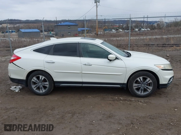 2013 Honda Crosstour EX-L z VIN 5J6TF2H52DL005559, wystawiony jako IAAI lot #41757271 z przebiegiem 171 850 mil mil oraz . Historia ofert i sprzedaży dostępna na DreamBid. Obrazek 13.