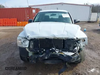 2006 Dodge Dakota ST with VIN 1D7HE28KX6S521235, listed as a IAAI auction lot 41417944 with 122,761 mi miles and . Bid and sale history available at carsss.com. Image 13.