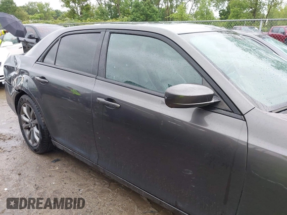 2014 Chrysler 300 S with VIN 2C3CCAGG8EH283929, listed as a IAAI auction lot 42537629 with 97,948 mi miles and . Bid and sale history available at DreamBid. Image 13.