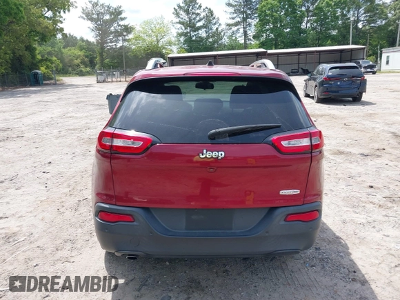 2016 Jeep Cherokee Latitude with VIN 1C4PJLCB8GW320099, listed as a IAAI auction lot 42236076 with 186,000 mi miles and . Bid and sale history available at DreamBid. Image 16.
