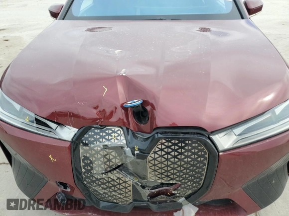 2023 BMW iX xDrive50 with VIN WB523CF01PCM76013, listed as a Copart auction lot 48326965 with 18,923 mi miles and Salvage Title. Bid and sale history available at carsss.com. Image 12.