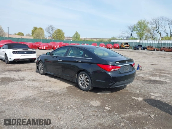 2014 Hyundai Sonata SE with VIN 5NPEC4AC7EH816873, listed as a IAAI auction lot 42026926 with 155,794 mi miles and . Bid and sale history available at DreamBid. Image 3.