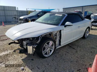 2019 Audi A5 Cabriolet Premium z VIN WAUWNGF55KN006497, wystawiony jako Copart lot #57076344 z przebiegiem 47 556 mil mil oraz Nie do naprawy • Non repairable. Historia ofert i sprzedaży dostępna na DreamBid. Obrazek 1.