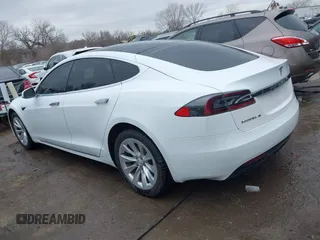 2018 Tesla Model S 75D with VIN 5YJSA1E2XJF274766, listed as a IAAI auction lot 41704600 with 164,066 mi miles and . Bid and sale history available at DreamBid. Image 3.