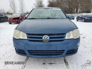 2008 Volkswagen Golf with VIN 9BWEL41J684031727, listed as a Copart auction lot 87077804 with 326,253 mi miles and Clean title. Bid and sale history available at DreamBid. Image 5.
