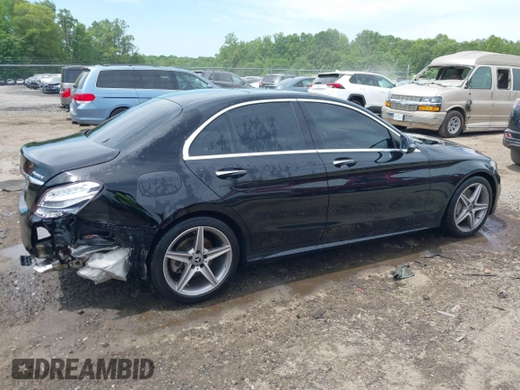 2017 Mercedes-Benz C 300 with VIN 55SWF4KB2HU223960, listed as a IAAI auction lot 42297903 with 71,783 mi miles and . Bid and sale history available at DreamBid. Image 13.