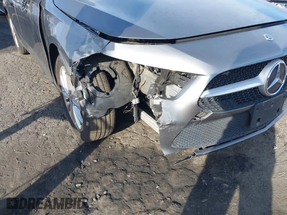 2019 Mercedes-Benz A 220 with VIN WDD3G4EB3KW025944, listed as a IAAI auction lot 41570777 with 23,332 mi miles and . Bid and sale history available at DreamBid. Image 17.
