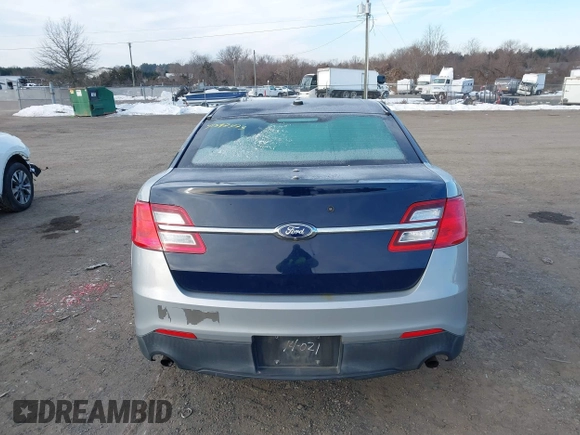 2014 Ford Police Interceptor with VIN 1FAHP2MK6EG153699, listed as a IAAI auction lot 41397473 with 174,452 mi miles and . Bid and sale history available at DreamBid. Image 16.