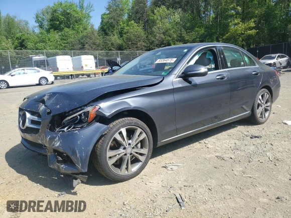 2015 Mercedes-Benz C 300 z VIN 55SWF4JB4FU081058, wystawiony jako Copart lot #55364875 z przebiegiem 108 323 mil mil oraz Szkoda całkowita • Salvage title. Historia ofert i sprzedaży dostępna na DreamBid. Obrazek 1.