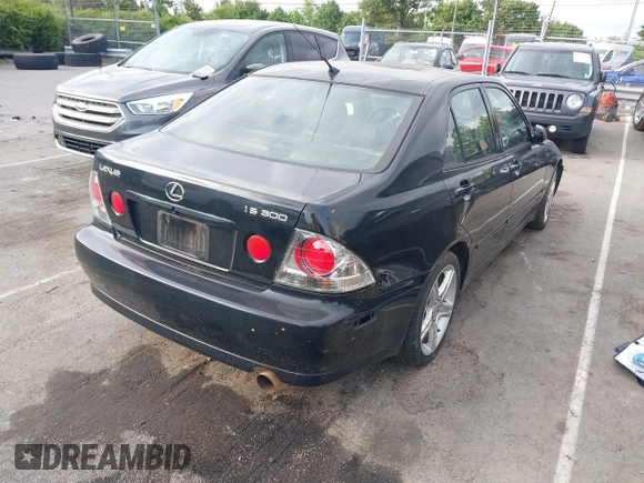 2002 Lexus IS 300/350 z VIN JTHBD192X20039560, wystawiony jako IAAI lot #42311676 z przebiegiem 198 164 mil mil oraz . Historia ofert i sprzedaży dostępna na DreamBid. Obrazek 4.