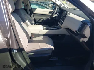 2024 Nissan Pathfinder SV with VIN 5N1DR3BA0RC228960, listed as a IAAI auction lot 41785511 with 18,498 mi miles. Bid and sale history available at carsss.com. Image 5.