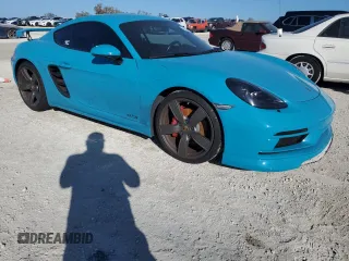 2018 Porsche Cayman S with VIN WP0AB2A84JS278422, listed as a Copart auction lot 74666364 with Not Provided miles and Non Repairable. Bid and sale history available at DreamBid. Image 4.