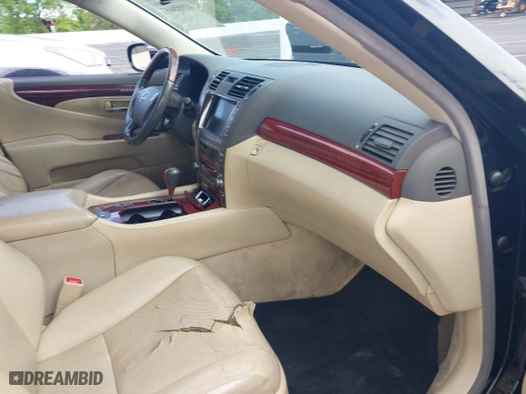 2007 Lexus LS 460 with VIN JTHBL46F775045497, listed as a IAAI auction lot 42088657 with 248,208 mi miles. Bid and sale history available at carsss.com. Image 5.
