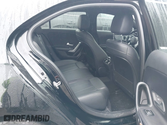 2020 Mercedes-Benz A 220 z VIN WDD3G4FB0LW040269, wystawiony jako IAAI lot #41903633 z przebiegiem 97 314 mil mil oraz . Historia ofert i sprzedaży dostępna na DreamBid. Obrazek 8.
