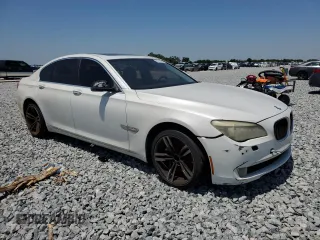 2012 BMW 7 Series 740i with VIN WBAKA4C59CDS99079, listed as a Copart auction lot 53299695 with 142,692 mi miles and Clean Title. Bid and sale history available at carsss.com. Image 4.
