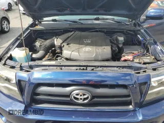 2005 Toyota Tacoma z VIN 5TEMU52N55Z126664, wystawiony jako Copart lot #58775425 z przebiegiem 233 069 mil mil oraz Szkoda całkowita • Salvage title. Historia ofert i sprzedaży dostępna na DreamBid. Obrazek 11.