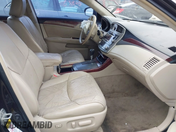 2011 Toyota Avalon with VIN 4T1BK3DB2BU411388, listed as a IAAI auction lot 41677104 with 266,080 mi miles and . Bid and sale history available at DreamBid. Image 5.