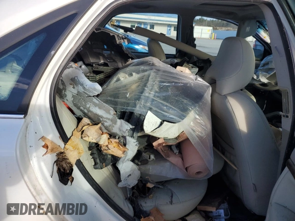 2005 Volvo S80 with VIN YV1TH592651405475, listed as a Copart auction lot 87314014 with 0 mi miles and Salvage Title. Bid and sale history available at carsss.com. Image 10.