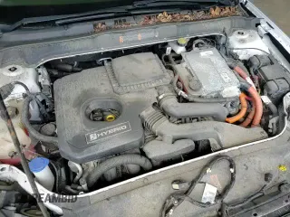 2019 Ford Fusion SE с VIN 3FA6P0LU9KR207936, выставлен на аукционе Copart как лот 70920615 с пробегом 126 681 миль миль и Списание • Salvage title. История ставок и продаж доступна на DreamBid. Изображение 13.