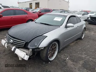 2005 Infiniti G35 Coupe with VIN JNKCV54E75M423240, listed as a IAAI auction lot 41103597 with 121,413 mi miles. Bid and sale history available at carsss.com. Image 18.
