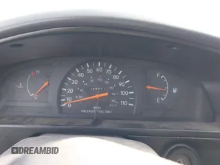 1996 Toyota Tacoma z VIN 4TAWM72N8TZ158887, wystawiony jako IAAI lot #42171836 z przebiegiem 248 871 mil mil oraz . Historia ofert i sprzedaży dostępna na DreamBid. Obrazek 7.