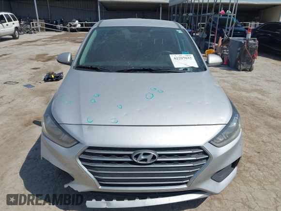 2021 Hyundai Accent SE z VIN 3KPC24A63ME139599, wystawiony jako IAAI lot #42207032 z przebiegiem 91 695 mil mil oraz . Historia ofert i sprzedaży dostępna na DreamBid. Obrazek 12.