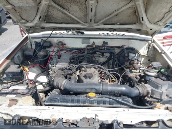 1987 Toyota Pickup с VIN JT5RN75U1G0009955, выставлен на аукционе IAAI как лот 42009064 с пробегом 120 221 миль миль и . История ставок и продаж доступна на DreamBid. Изображение 10.