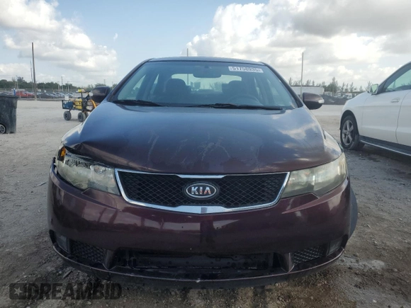 2010 Kia Forte EX with VIN KNAFU4A26A5880354, listed as a Copart auction lot 51758935 with 158,561 mi miles and Non Repairable. Bid and sale history available at carsss.com. Image 5.