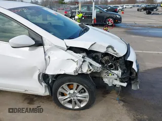 2013 Hyundai Elantra GT with VIN KMHD35LE1DU145894, listed as a IAAI auction lot 41828751 with 90,529 mi miles. Bid and sale history available at carsss.com. Image 17.