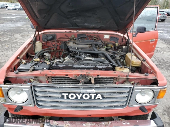 1984 Toyota Land Cruiser z VIN JT3FJ60G7E1114123, wystawiony jako Copart lot #82696534 z przebiegiem 217 999 mil mil oraz Czysty tytuł • Clean title. Historia ofert i sprzedaży dostępna na DreamBid. Obrazek 12.