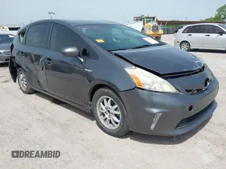 2014 Toyota Prius Two z VIN JTDZN3EU1E3324828, wystawiony jako IAAI lot #42265944 z przebiegiem 190 145 mil mil oraz . Historia ofert i sprzedaży dostępna na DreamBid. Obrazek 1.