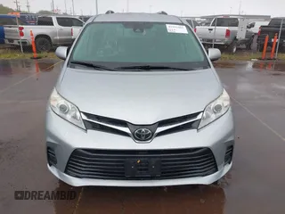 2020 Toyota Sienna LE Auto Access Seat z VIN 5TDKZ3DC2LS053563, wystawiony jako IAAI lot #41592409 z przebiegiem 55 128 mil mil oraz . Historia ofert i sprzedaży dostępna na DreamBid. Obrazek 6.