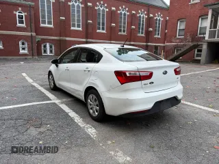 2016 Kia Rio LX with VIN KNADM4A32G6554537, listed as a Copart auction lot 73613264 with 135,127 mi miles and Clean Title. Bid and sale history available at carsss.com. Image 3.