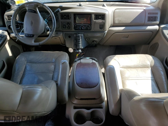 2001 Ford Excursion Limited with VIN 1FMNU43S81EB53398, listed as a Copart auction lot 52118415 with 229,052 mi miles and Clean title. Bid and sale history available at DreamBid. Image 8.