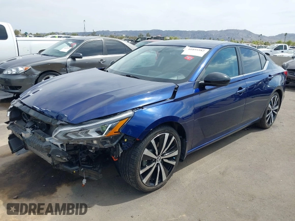 2019 Nissan Altima SR with VIN 1N4AL4CVXKC226595, listed as a IAAI auction lot 41895582 with 45,019 mi miles and . Bid and sale history available at carsss.com. Image 18.