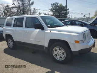 2017 Jeep Patriot Sport z VIN 1C4NJPBA1HD207762, wystawiony jako Copart lot #53863095 z przebiegiem 78 229 mil mil oraz Szkoda całkowita • Salvage title. Historia ofert i sprzedaży dostępna na DreamBid. Obrazek 4.