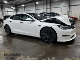 2023 Tesla Model S с VIN 5YJSA1E5XPF500758, выставлен на аукционе Copart как лот 51654685 с пробегом 25 390 миль миль и Списание • Salvage title. История ставок и продаж доступна на DreamBid. Изображение 4.