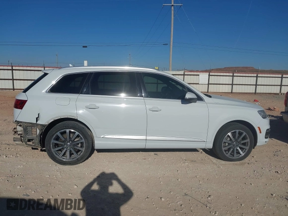 2017 Audi Q7 Premium Plus with VIN WA1LAAF76HD021311, listed as a IAAI auction lot 41559898 with 132,458 mi miles. Bid and sale history available at carsss.com. Image 13.