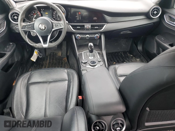 2017 Alfa Romeo Giulia with VIN ZARFAEDN8H7546578, listed as a Copart auction lot 65207855 with 59,221 mi miles and Clean title. Bid and sale history available at DreamBid. Image 8.