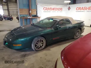 1995 Pontiac Firebird Trans Am z VIN 2G2FV32P3S2211318, wystawiony jako Copart lot #60168445 z przebiegiem 91 250 mil mil oraz Czysty tytuł • Clean title. Historia ofert i sprzedaży dostępna na DreamBid. Obrazek 1.