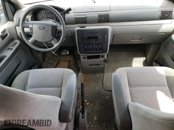 2004 Ford Freestar SE z VIN 2FMDA51644BA32951, wystawiony jako Copart lot #54115905 z przebiegiem 90 629 mil mil oraz Szkoda całkowita • Salvage title. Historia ofert i sprzedaży dostępna na DreamBid. Obrazek 8.